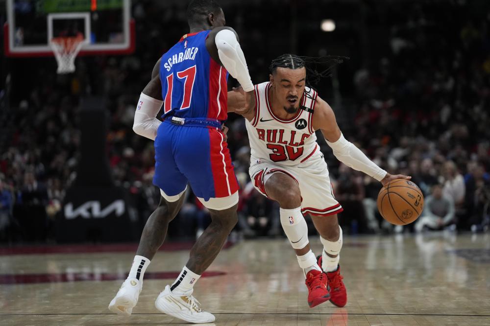 着球员的技 着球员的技