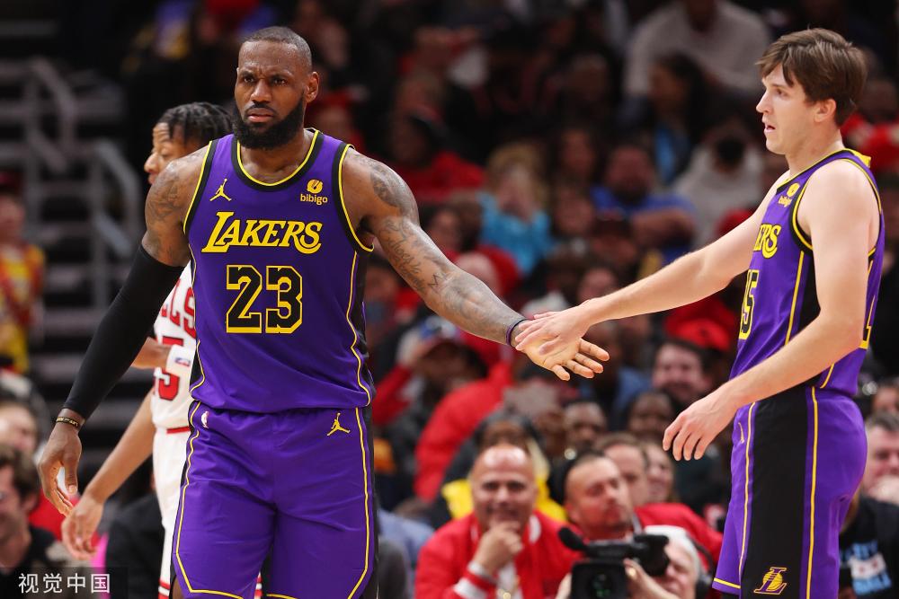 出的锋卫摇 出的锋卫摇