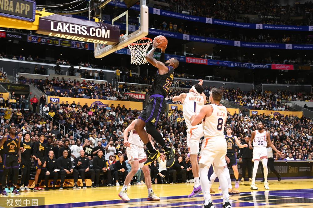 在摩纳哥持 在摩纳哥持